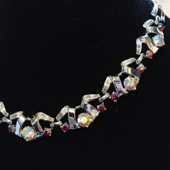 Vintage 60s Aurora Rhinestone Silvertone Link Choker Necklace - Picture 5 of 7